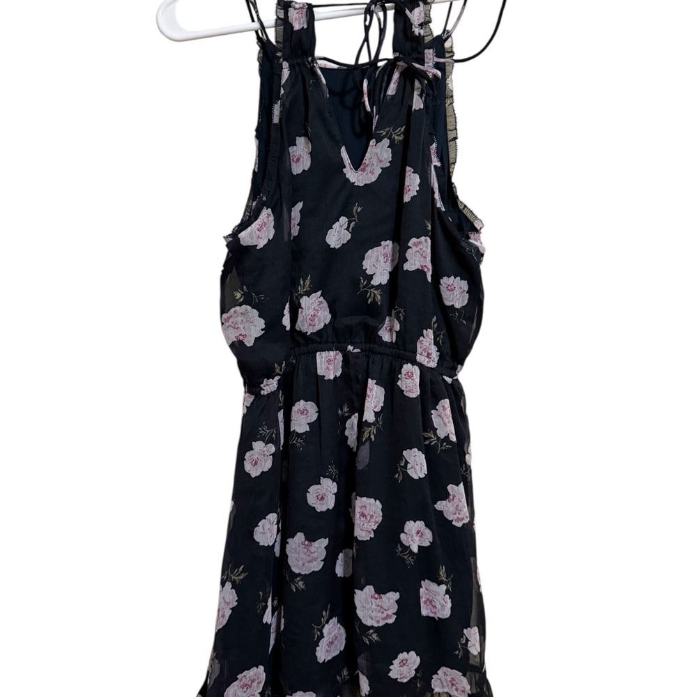 O72 Abercrombie & Fitch Black Dress with Pink Floral